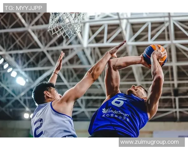 南京篮球队与上海篮球队赛后分析揭示力量对决的精彩瞬间与战术博弈